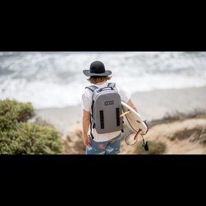 Yeti panga backpack (28L) waterproof + rambler